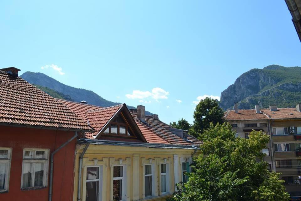 Hotel Rade 1 Vratsa Exterior photo